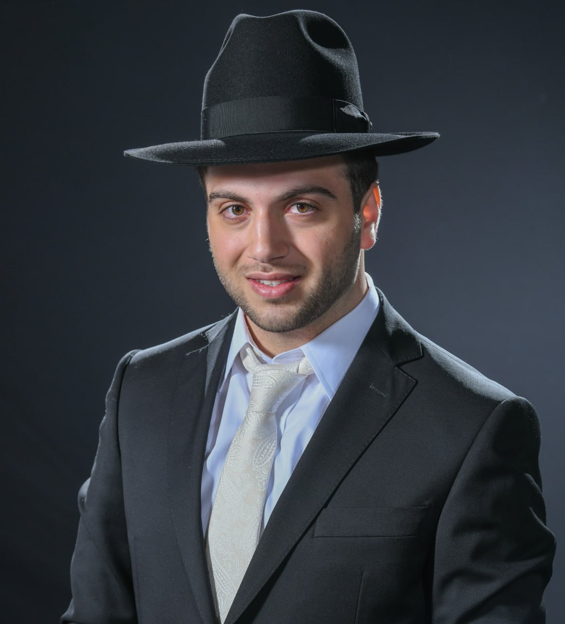 תמונת נתן ציצוה